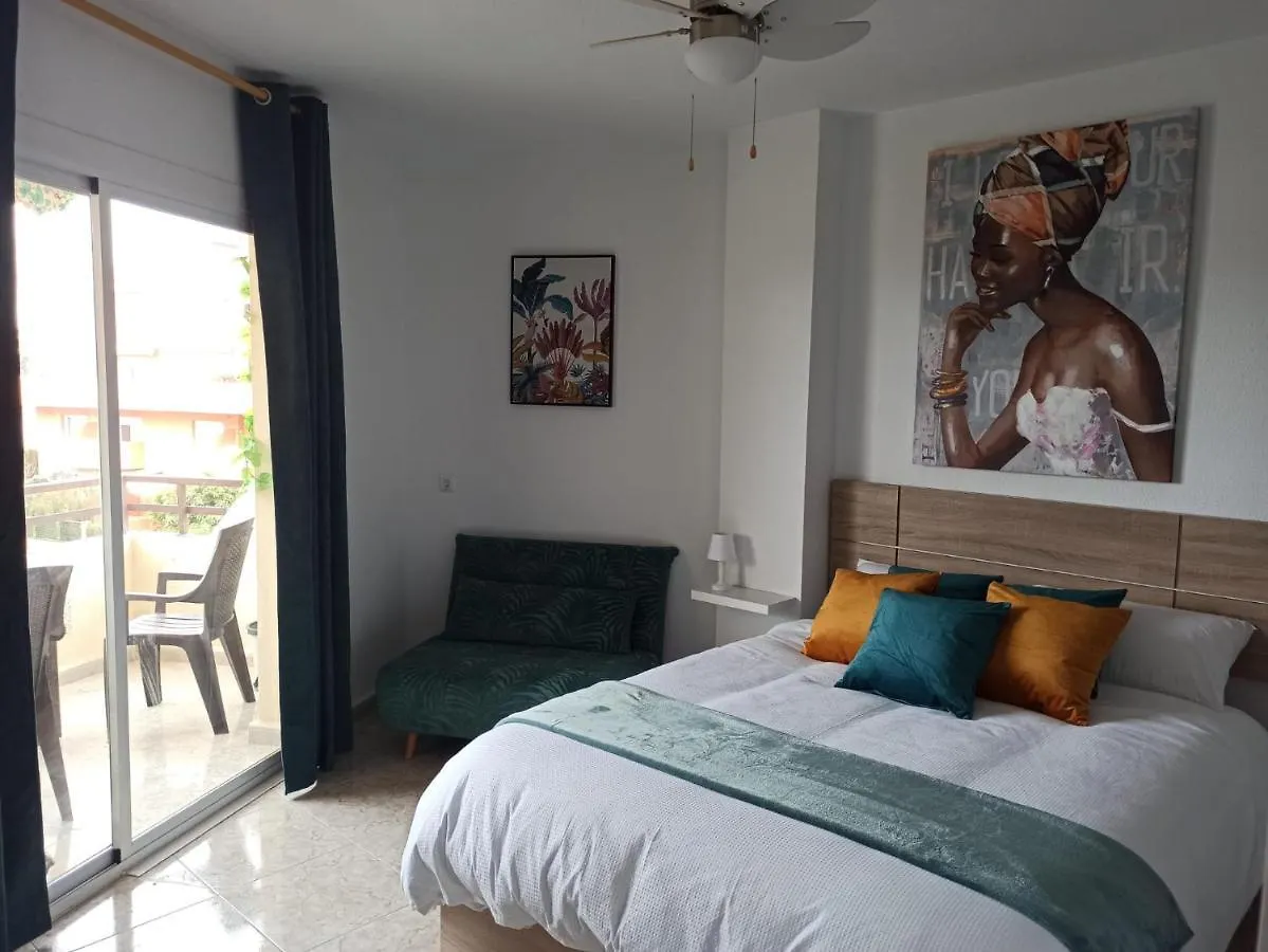 Apartamento Tropical Con Piscina Cerca De La Playa Torremolinos 0*,  Španělsko