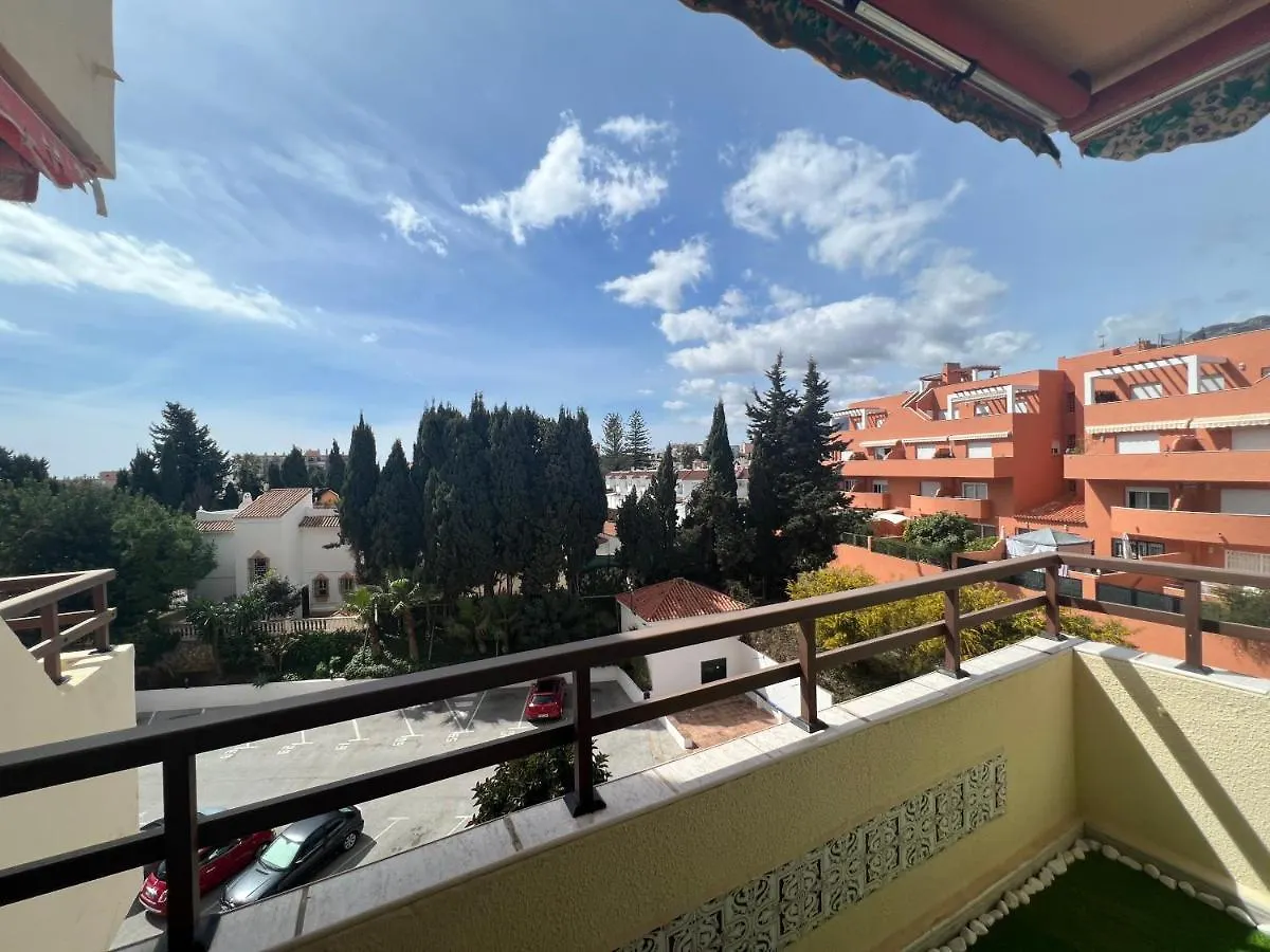 Apartamento tropical con piscina cerca de la playa Torremolinos España